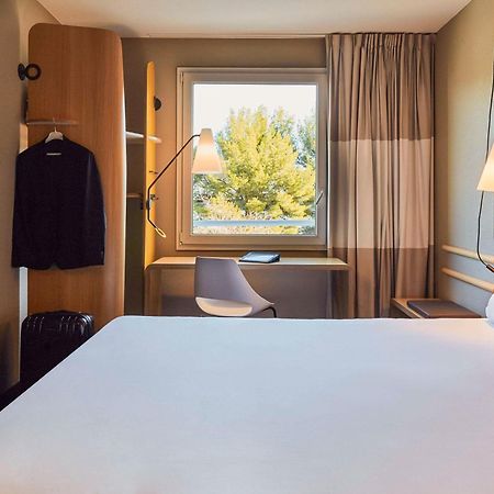 Ibis La Ciotat Hotel Exterior photo